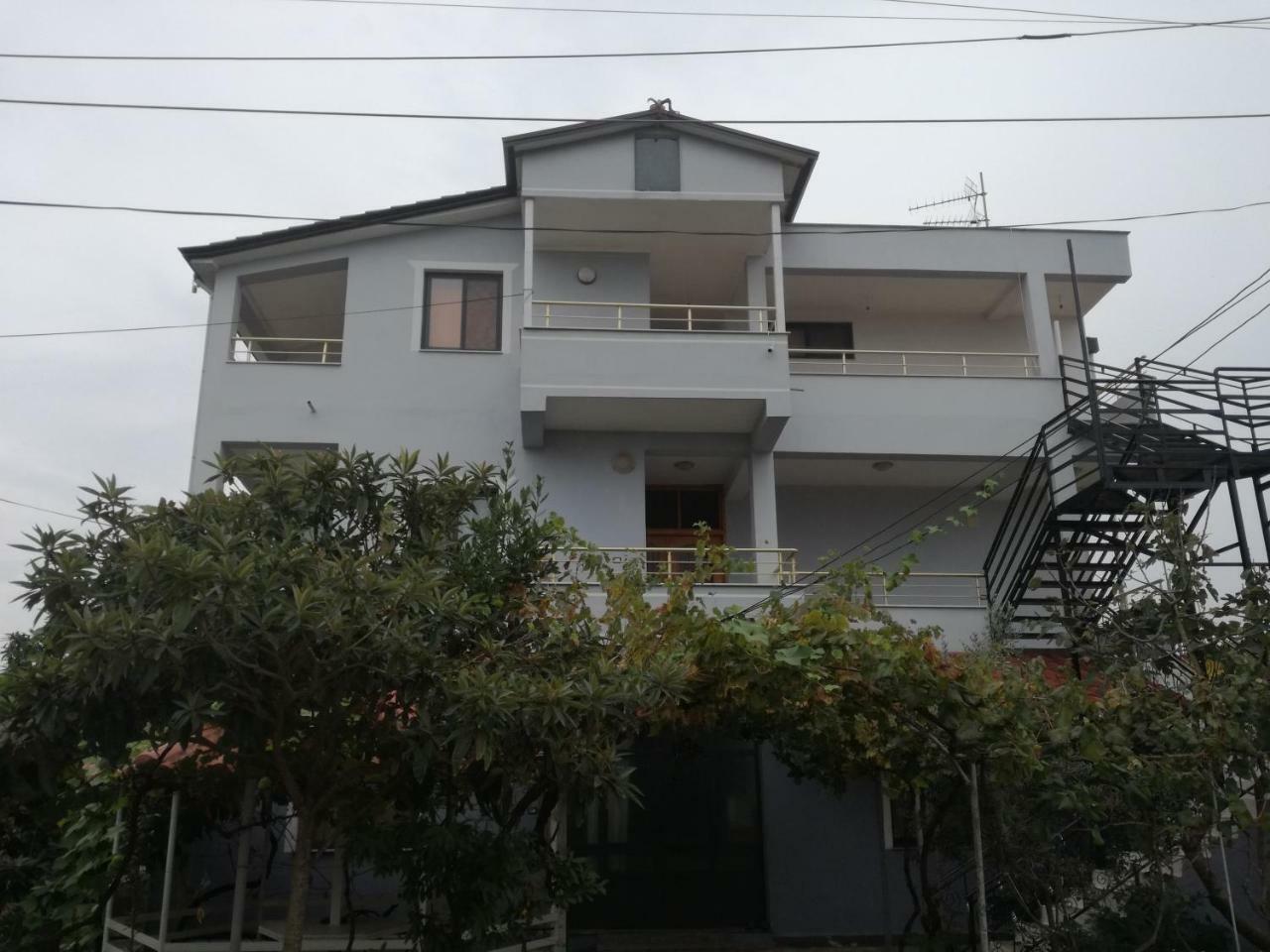 Villa Osmani Durrës Exteriér fotografie